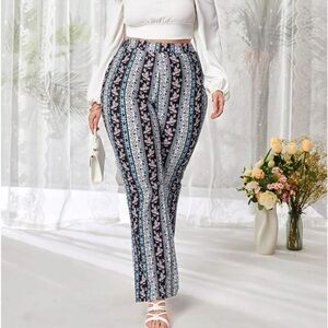 New Pull-on Flared Pants
